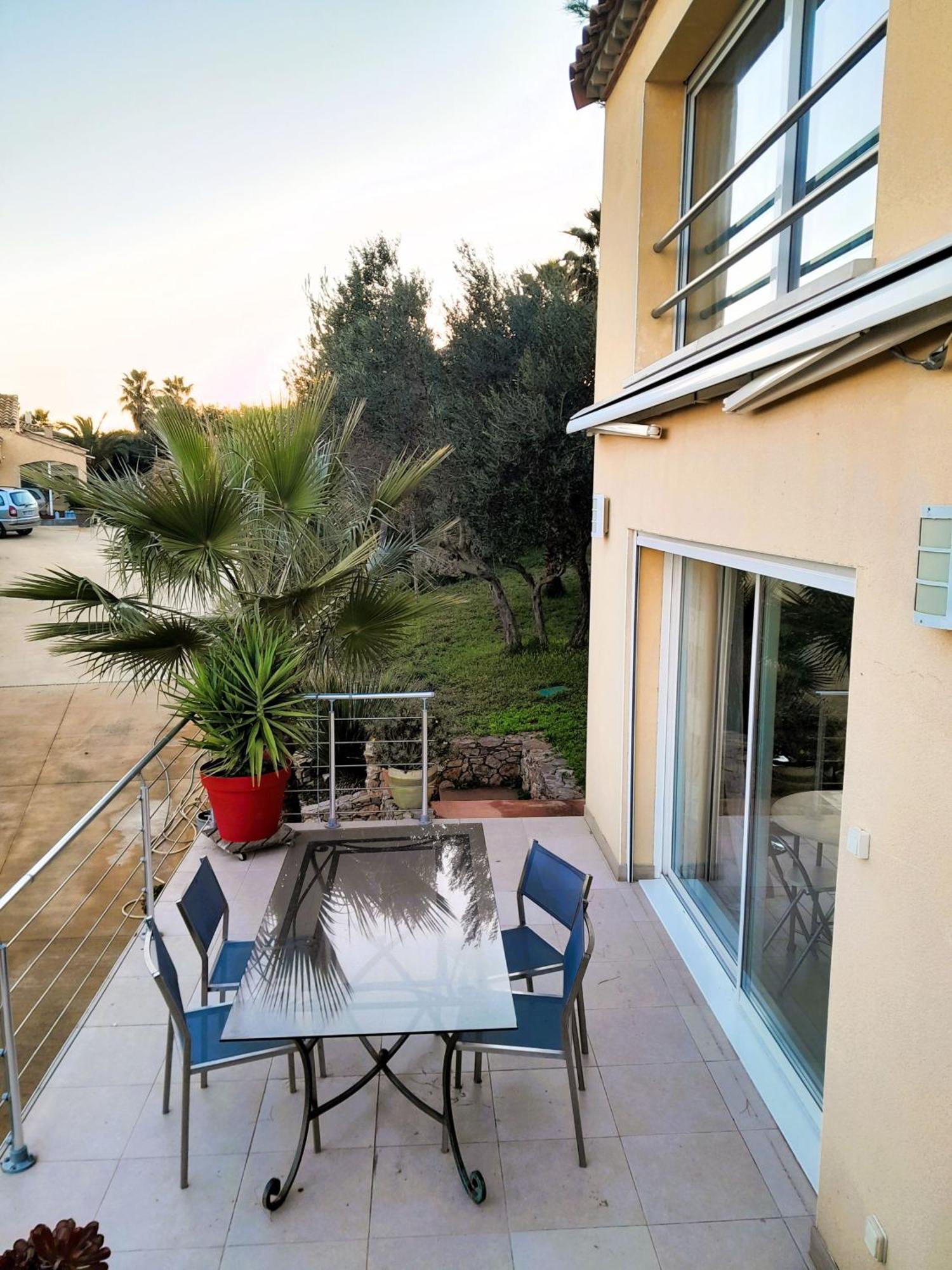Les Demeures De Thau Villa Bouzigues Buitenkant foto
